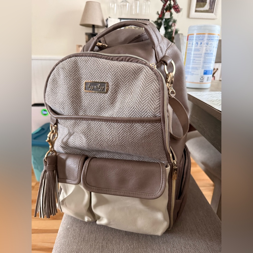 Itzy Ritzy Taupe and Cream Backpack